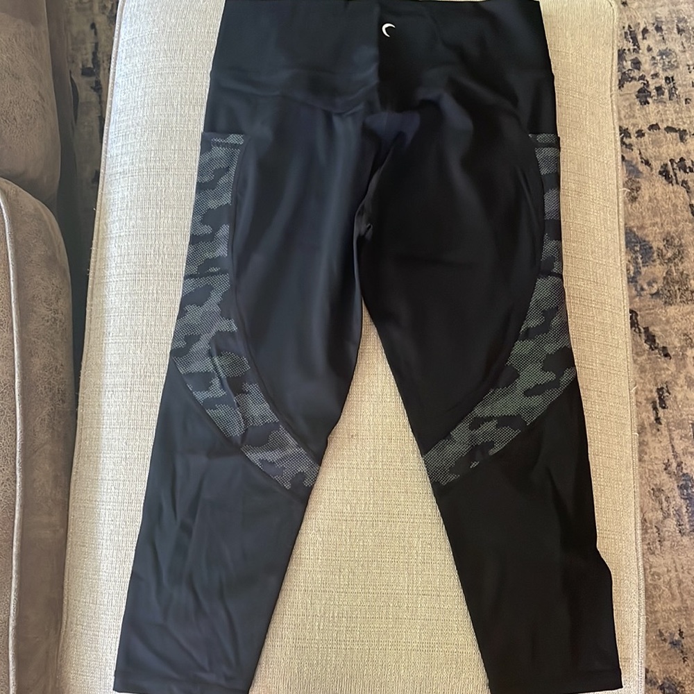 Zyia active leggings size 14-16 - Picture 3 of 3